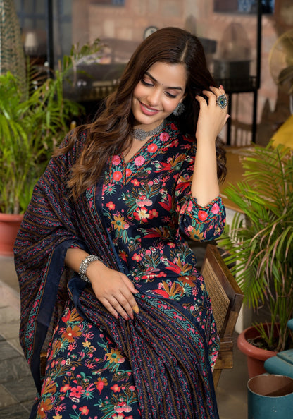 Embroidered Women's Kurta Set - Classic & Contemporary Styles | Divrano