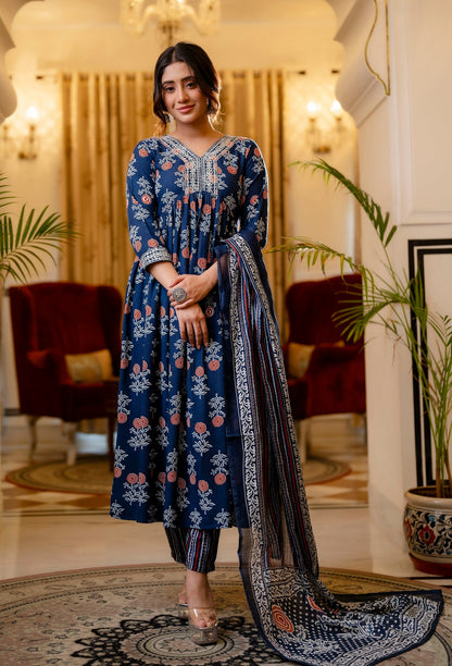 Elegant Women's Kurta Set - Classic & Contemporary Styles | Divrano